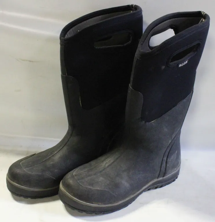 MENS SZ 10 BOGS INSULATED RUBBER BOOTS