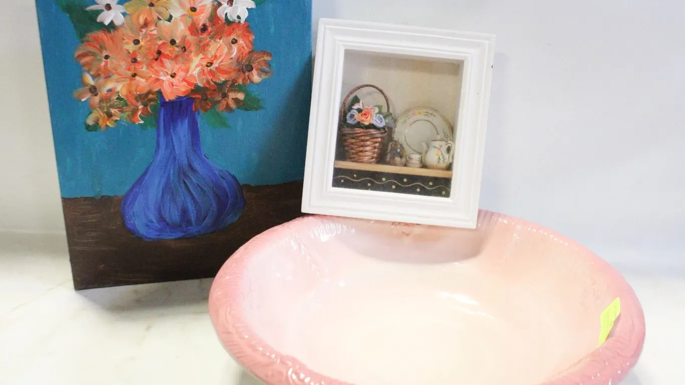 ESTATE VINTAGE WASH BASIN + FLORAL WALL ART PCS