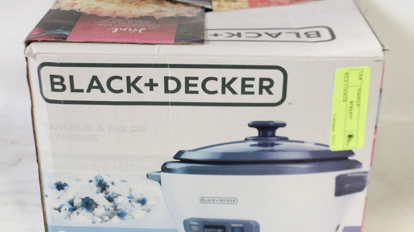 RICE COOKER