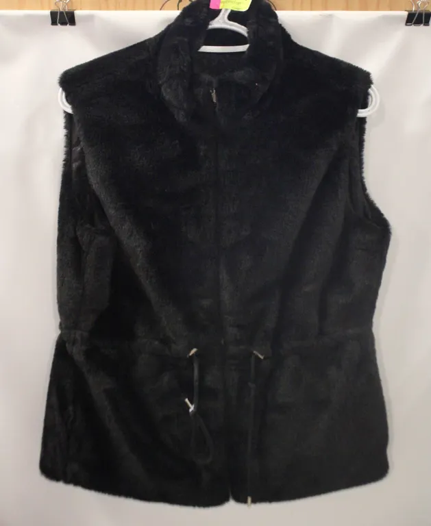 LADIES MED GUESS FUZZY VEST JACKET
