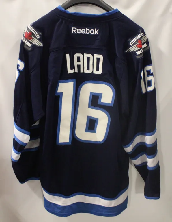 MENS XL ANDREW LADD WINNIPEG JETS