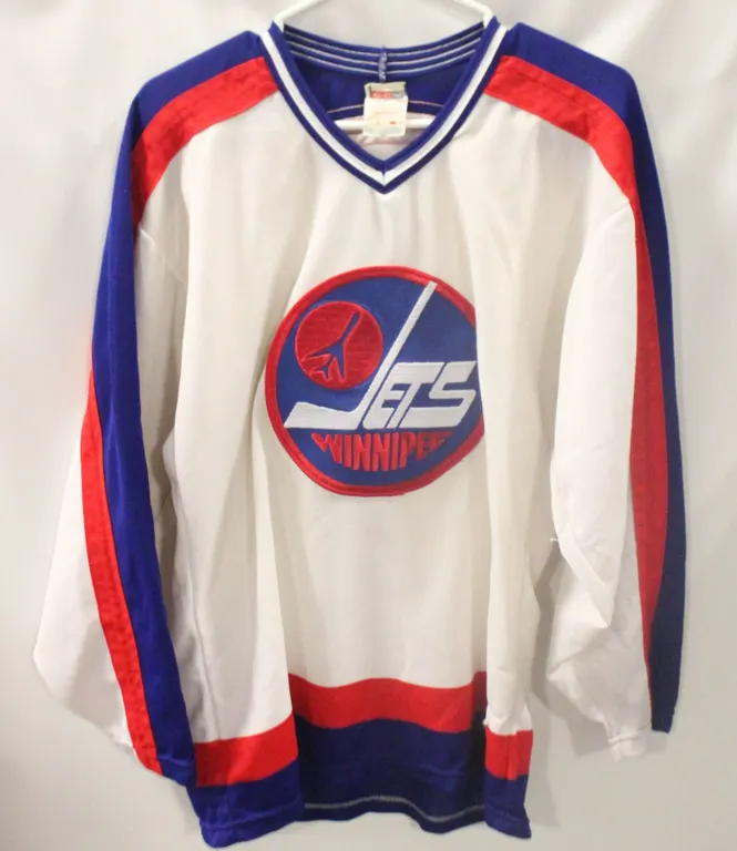 MENS M VINTAGE WINNIPEG JETS HOCKEY JERSEY