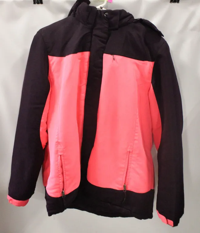 LADIES LARGE ATHLETIC WORKS WINTER JACKET +