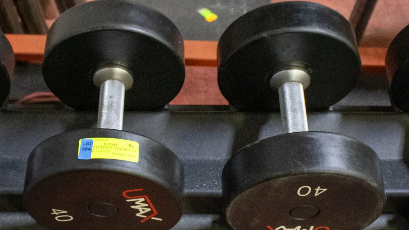 BAILIFF SEIZED: 2X UMAX RUBBER DUMBBELLS 40LB
