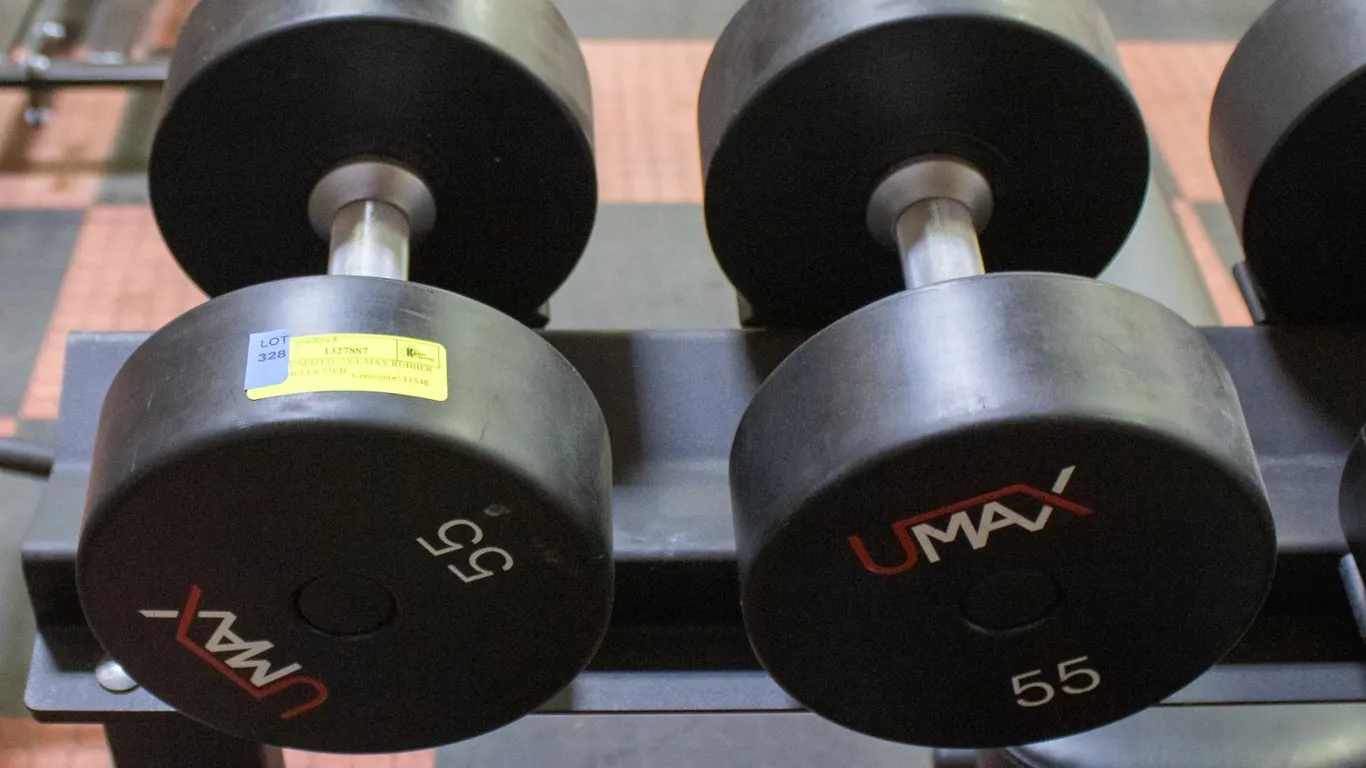 BAILIFF SEIZED: 2X UMAX RUBBER DUMBBELLS 55LB