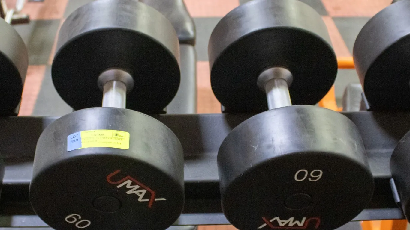 BAILIFF SEIZED: 2X UMAX RUBBER DUMBBELLS 60LB