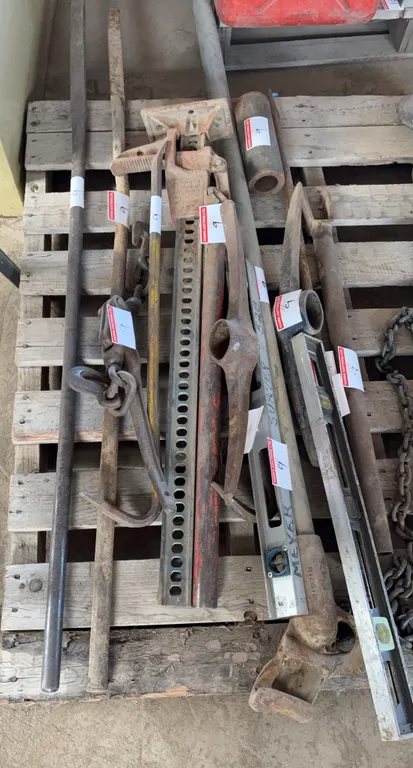 Farm Jack & Breaking Bar Tool Lot
