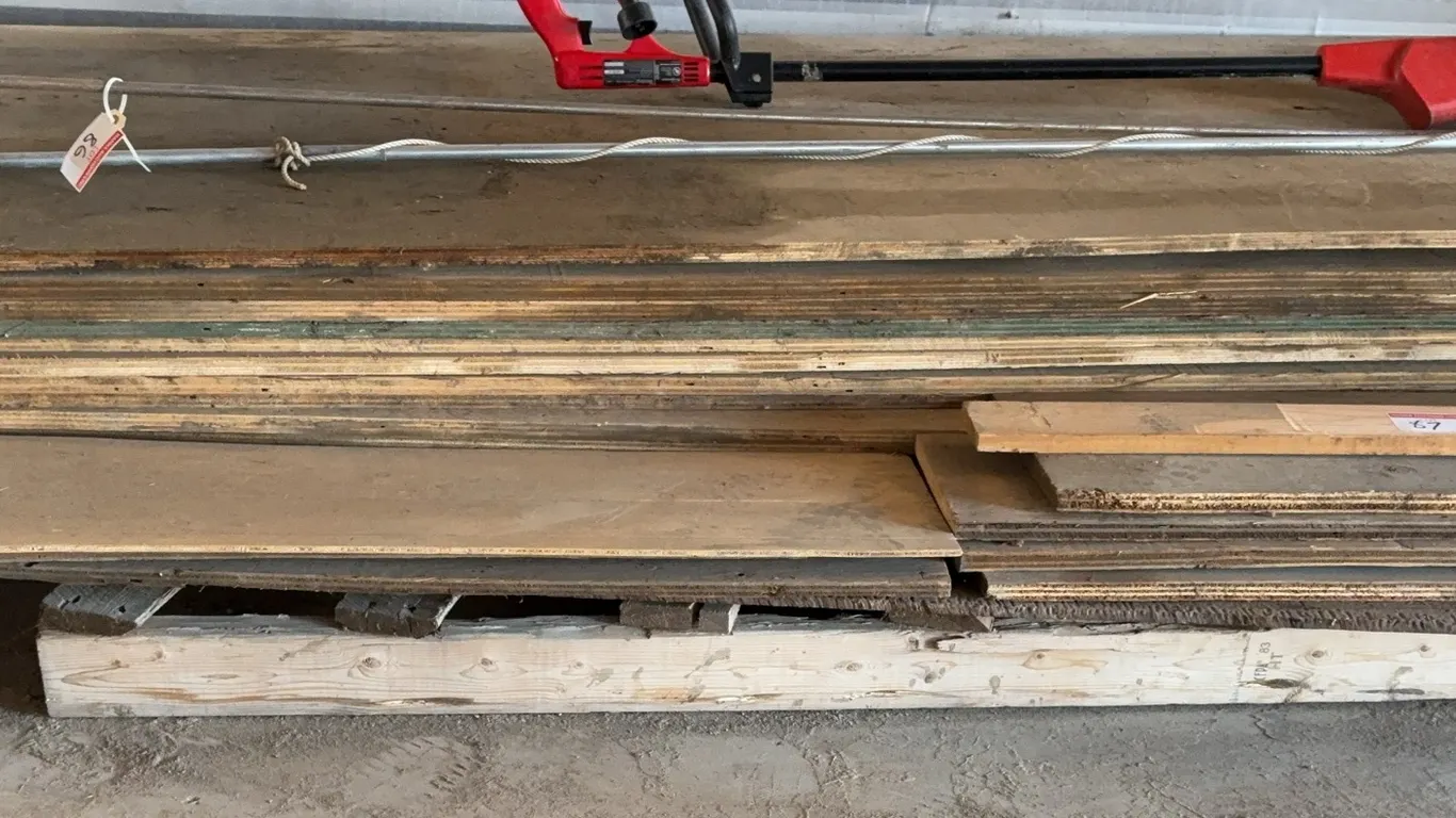 Plywood Lot - Assorted sizes