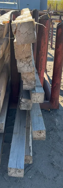 Timber Beams Lot 4”x4”