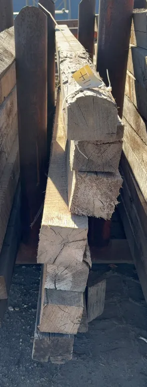 Timber Beams Lot 4”x4”