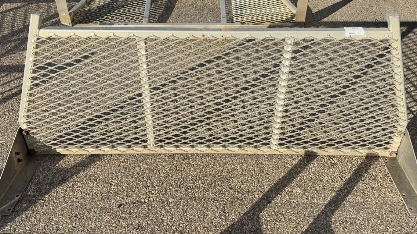 Truck Cab Guard Headache Rack