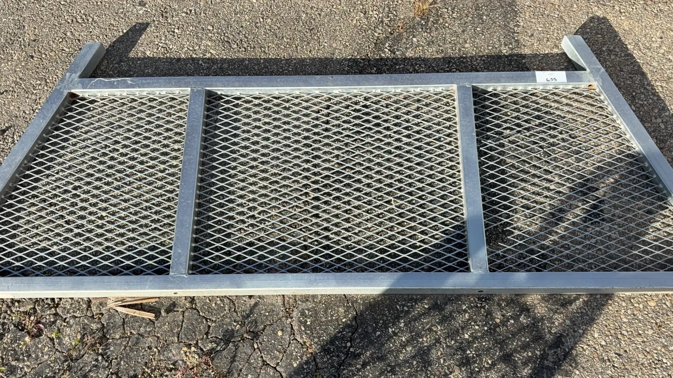 Headache Rack Steel Mesh