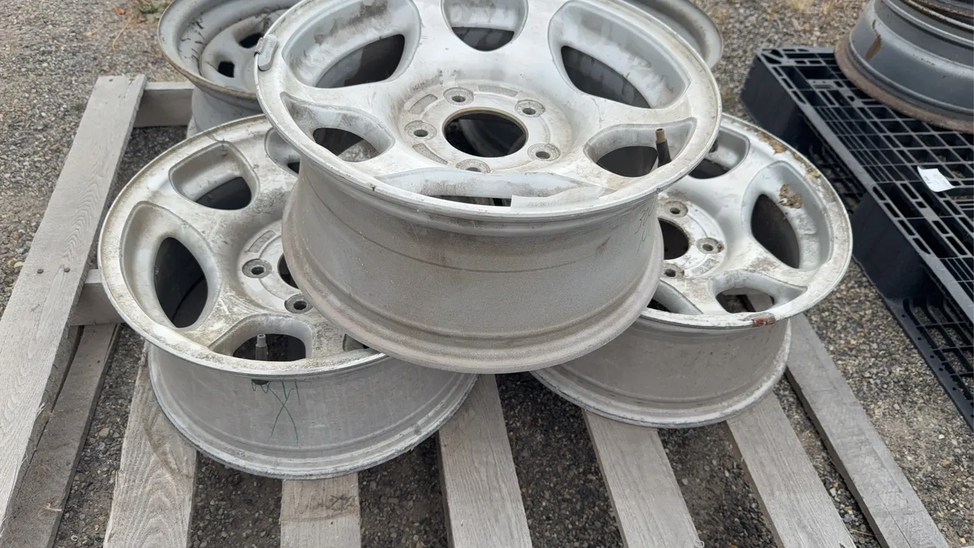 Set of 3 Ford Truck Alloy Rims - 16x7J, 14mm Offset, 8-Lug