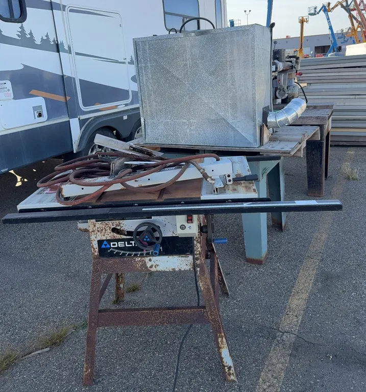 Woodworking Equipment Delta & Rockwell Lot