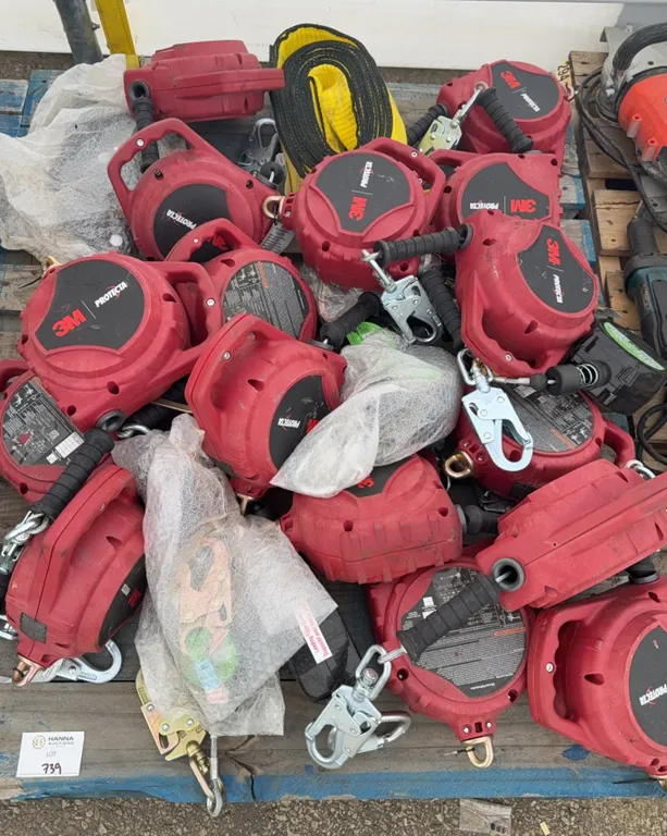 3M Protecta Self-Retracting Lifeline Fall Protection Equipment Lot