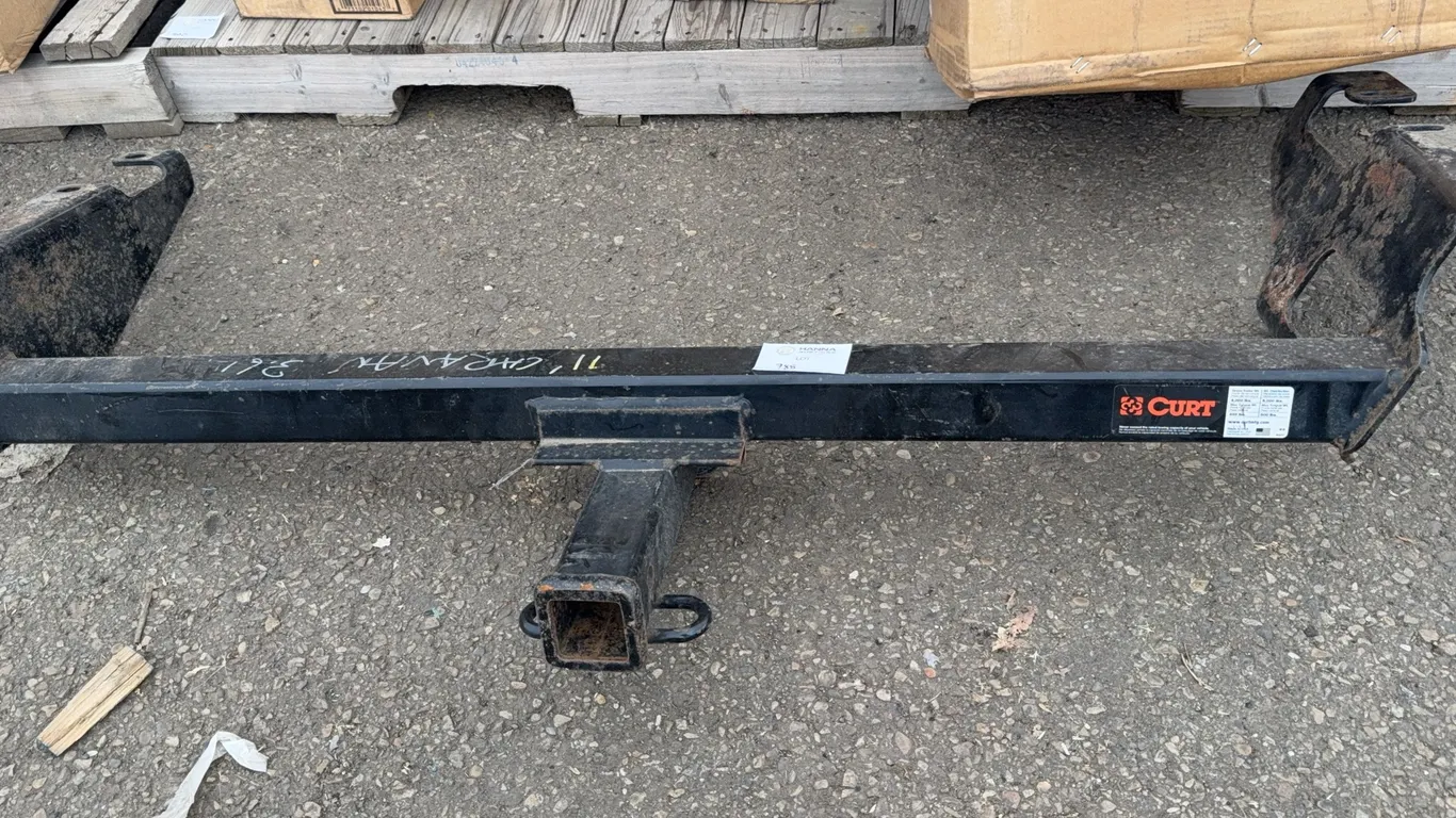 Curt Class III Trailer Hitch Receiver for 2011 Dodge Grand Caravan