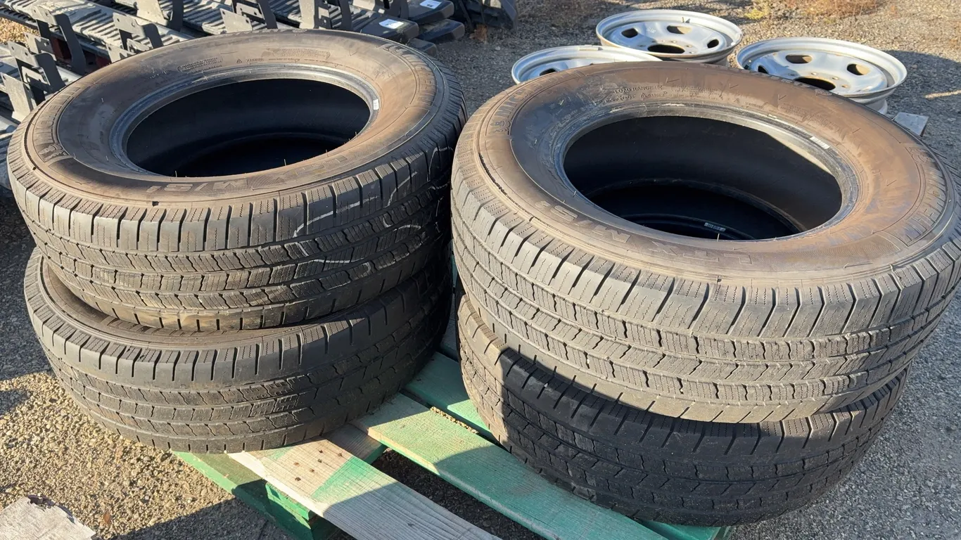 Set of 4 Michelin LTX M/S Tires - LT245/75R17
