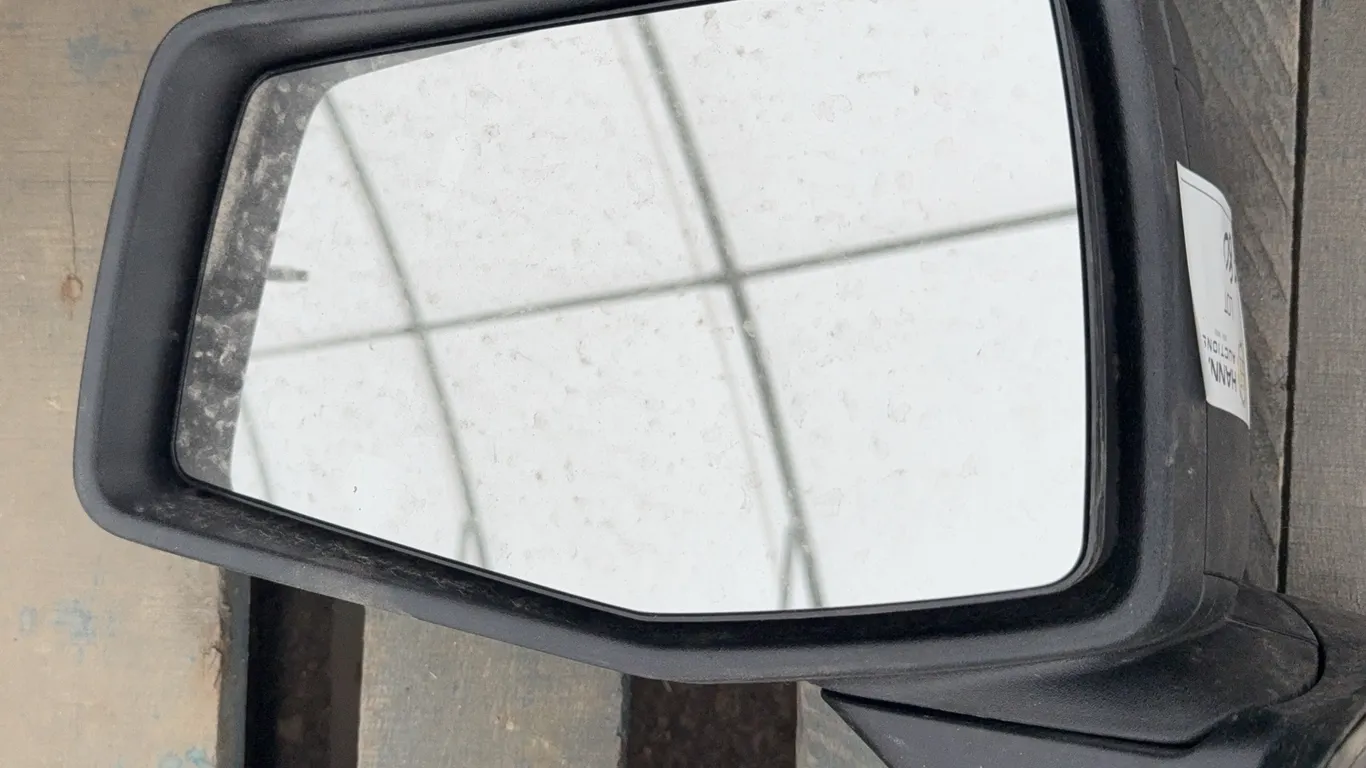 Towing Mirrors for Ford Super Duty Pickup Truck