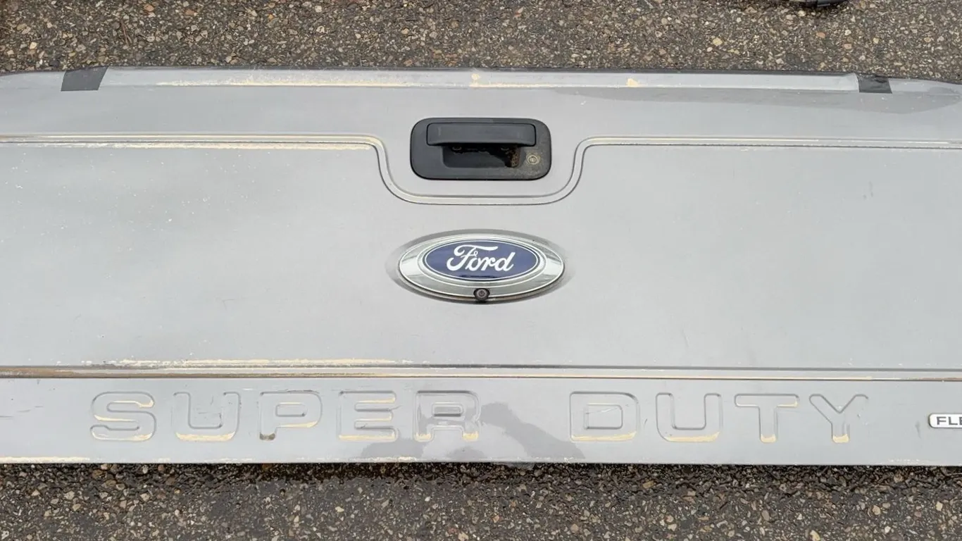 Ford Super Duty Tailgate with Backup Camera & Flex Fuel Badge