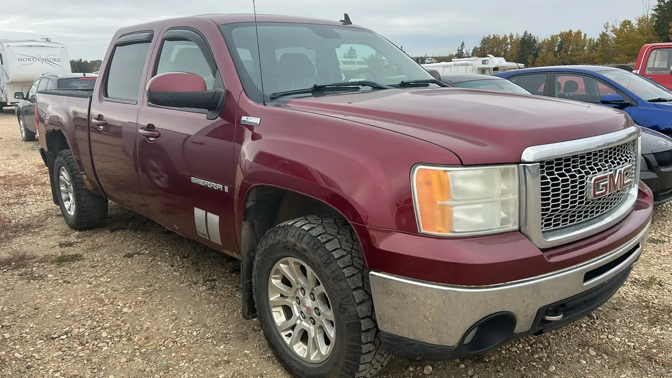 2009 GMC Sierra Truck, 5.3L, 4wd, 332,713km, Salvage Title, Maroon, VIN 3GTEK13359G144535 (P10-R2-E-S481)