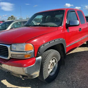 2001 GMC Sierra Truck, 5.3L, 4WD, 514,165km, Red, *VIN 2GTEK19T111216478 (P10-R2-S2302)
