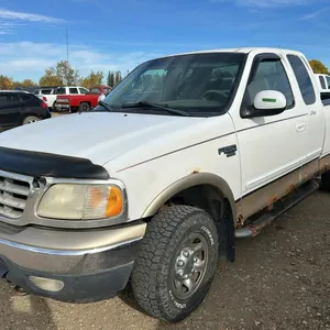 1999 Ford F250 Truck, 5.4L, *No Odometer Display, Weak Battery, White, *VIN 2FTPX28L4XCB00061 *No Odometer DisplayP10-R2-W-S199)