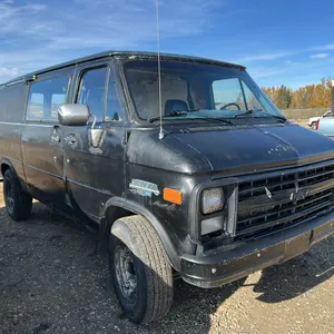 1988 Chevrolet 30 Cargo Van, 350 GMC, 2WD, 354,854km, Black, *VIN 2GCGG35K8J4134314 (P10-R2-S494)