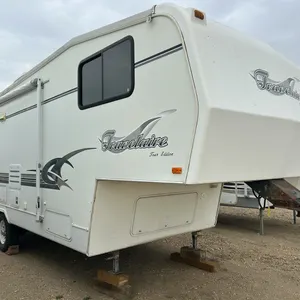 2000 Travelaire 5th Wheel Travel Trailer, Tan, *VIN 2GRFW26T815017706 (P10-R3-E-S2042)