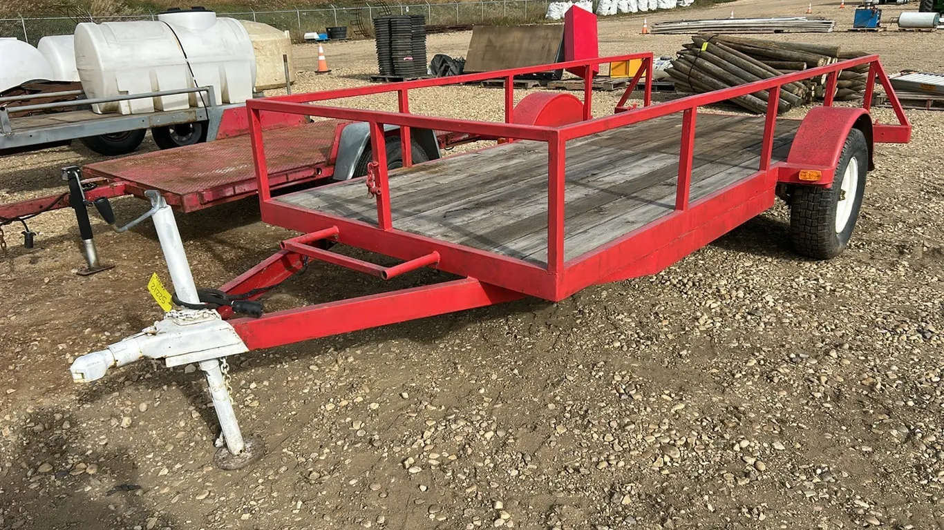 15' Trailer No Visible VIN (P10-R6-W-S2212)