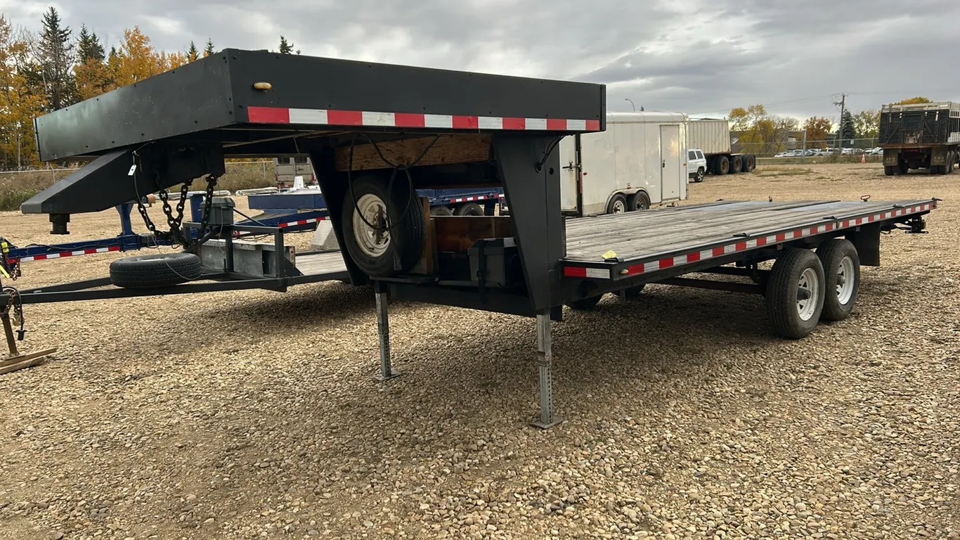 1998 Ubuilt Fifth Wheel Flat Deck 26' Trailer, Tandem Axle, Black, *VIN 2ATT04017WU980981 (P10-R3-W-S2342)