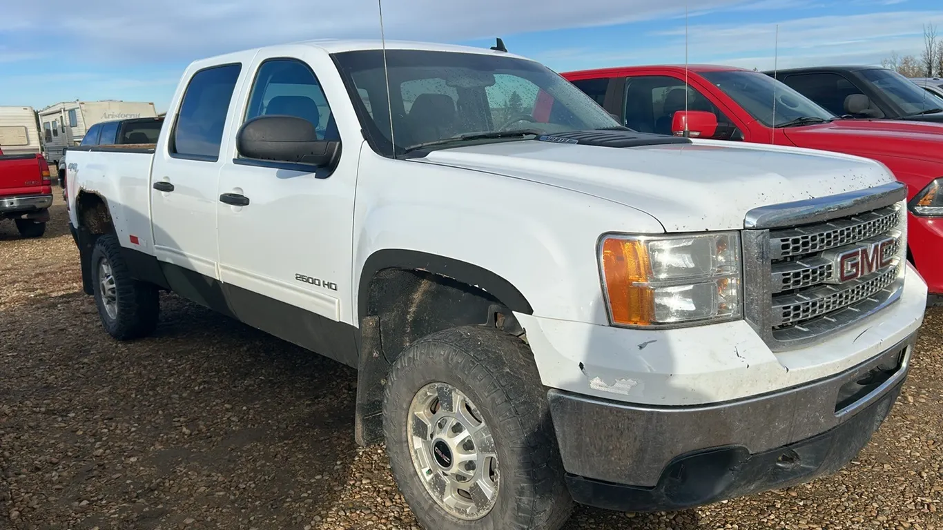 2013 GMC Sierra Truck, 293247km, White, *VIN 1GT120CG6DF218874 (P10-R2-E-S40)