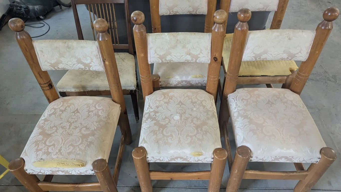 Vintage Chair Lot **Located Off Site 25min N of Barrhead, Contact 780-910-0630 (OS-S376)