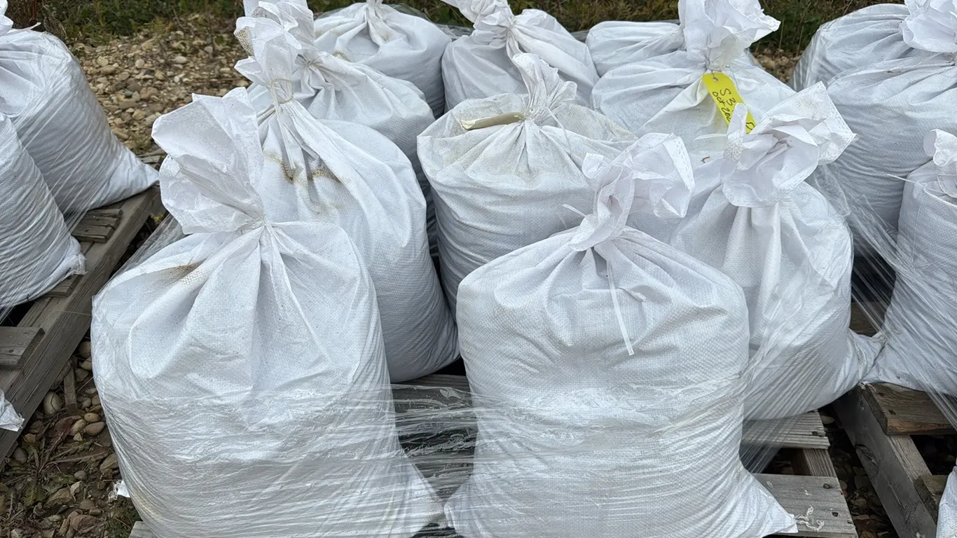 10 Bags of Composted and Screened Sheep Manure, Marked D (P10-NF-S342)