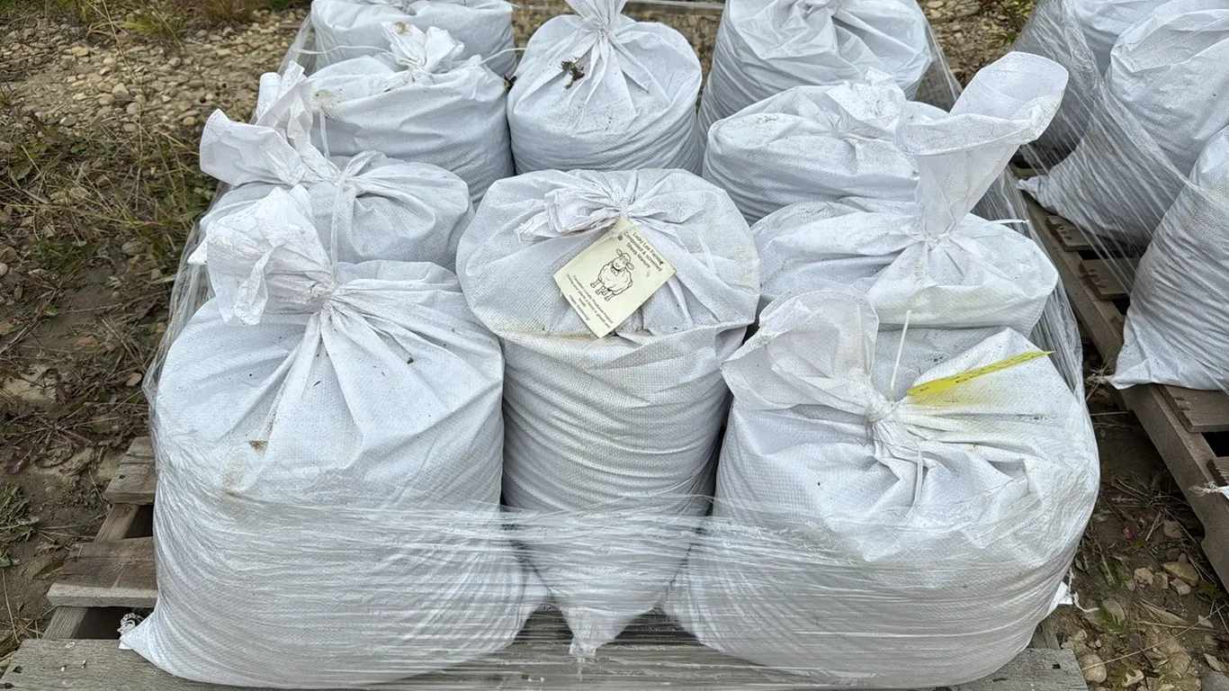 10 Bags of Composted and Screened Sheep Manure, Marked G (P10-NF-S342)