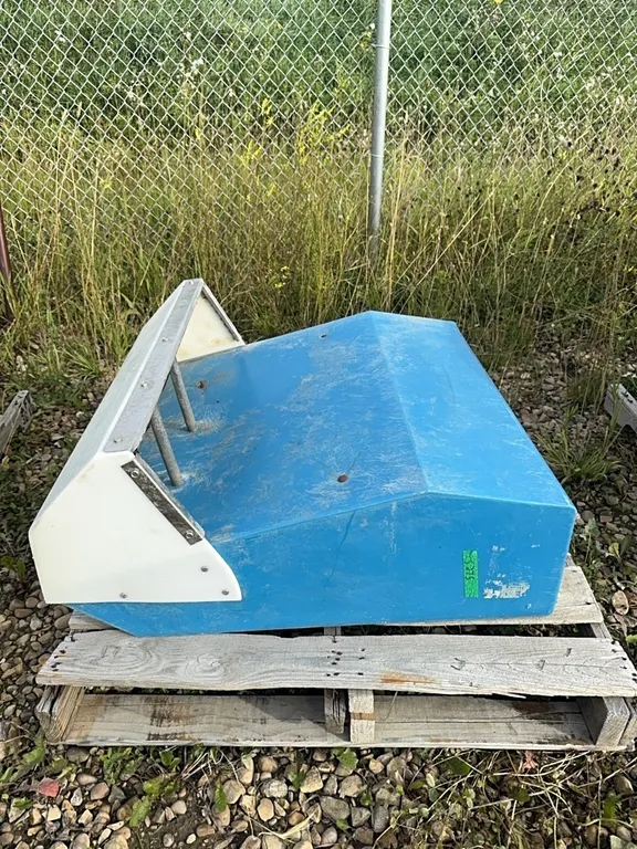 Blue Pig Feeder (P10-NF-6-S275)