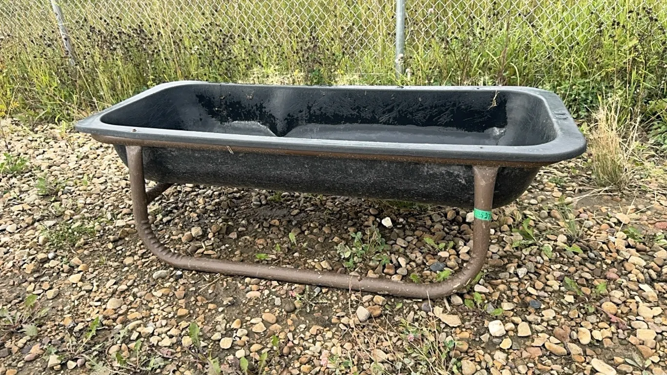 Plastic Grain Feeder Approx 5' (P10-NF-W-S275)