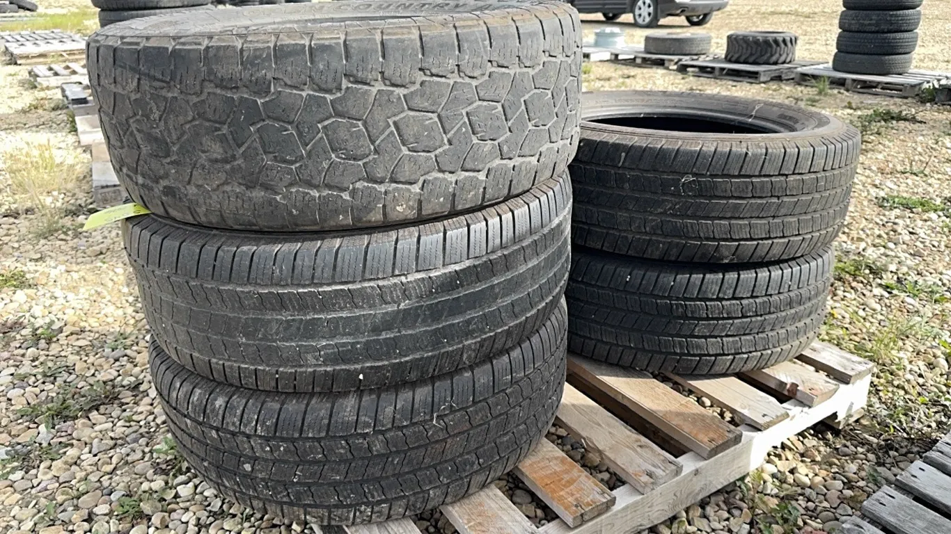 5 Tires 20" (P10-R10-W-S545)