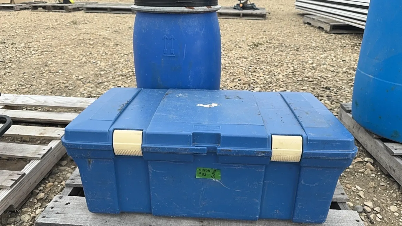 Blue Barrel with Latching Lid, and Blue Storage Tub with Latching Lid, Marked 32 (P10-R7-W-S1955)