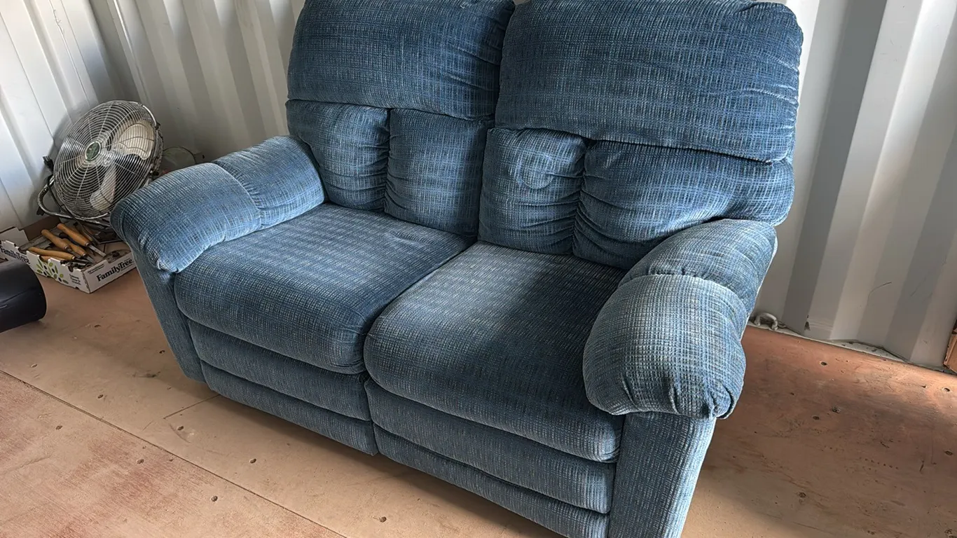 Love Seat, Blue (P10-SCD-S838)