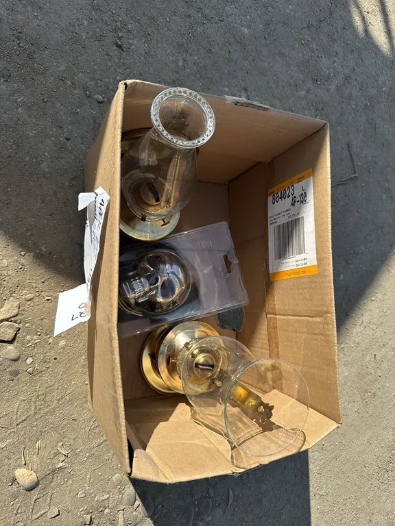 2 Oil Lamps (P10-SCB-S838)