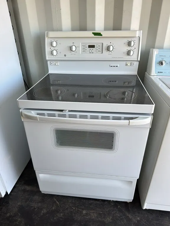Stove (P10-SCF-S2303)