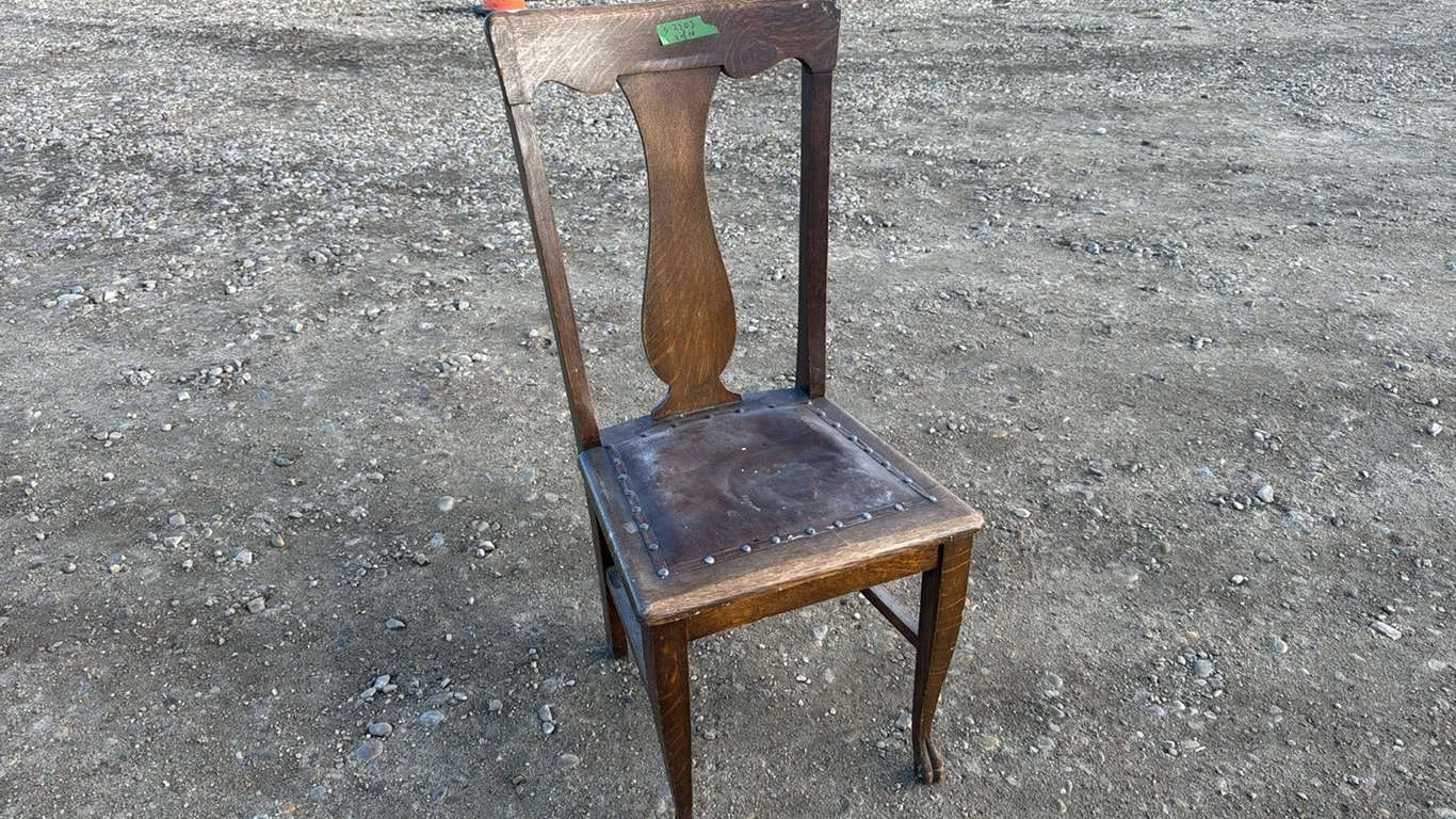 Vintage Chair (P10-SCG-S2303)