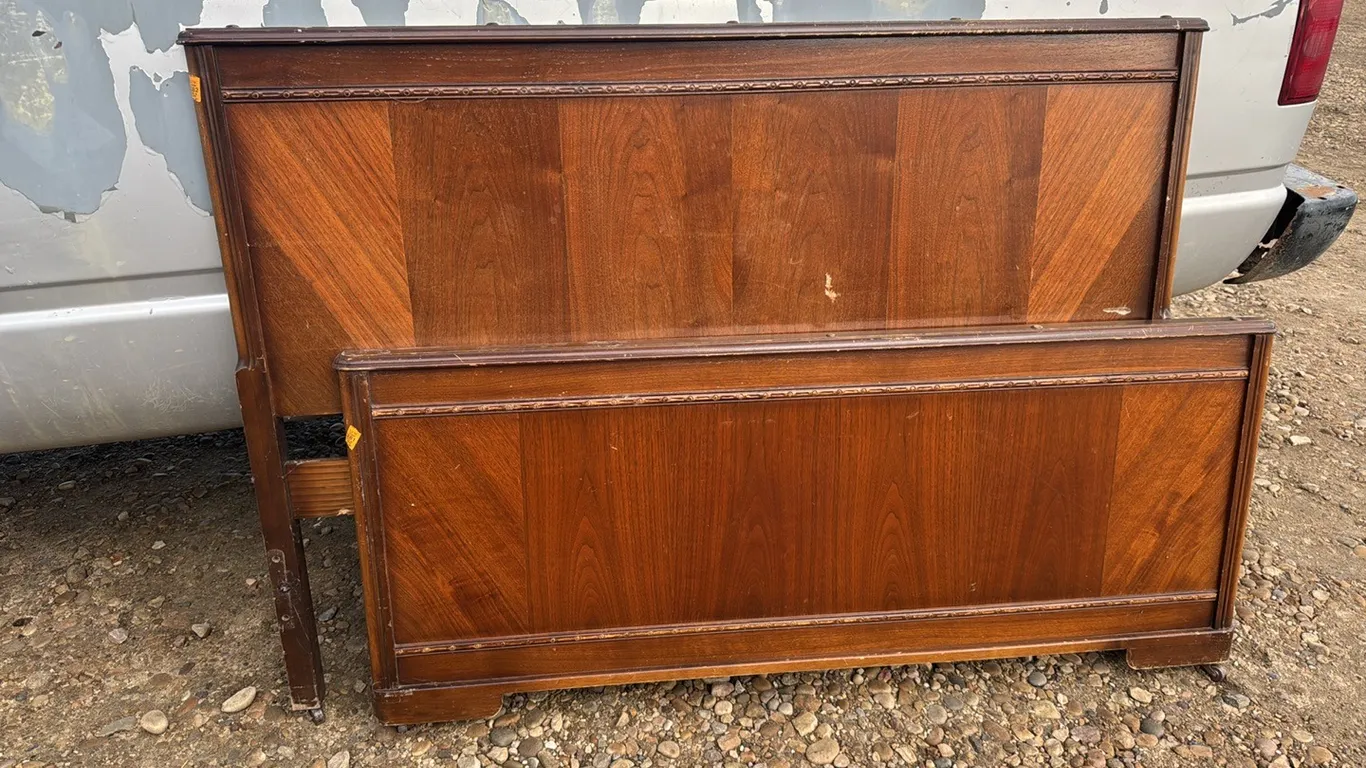 Solid Wood Headboard and Footboard (P10-SCG-S2303)