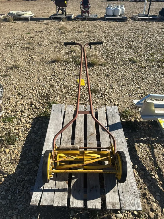Walk Behind Reel Mower (P10-R8-W-S2328)