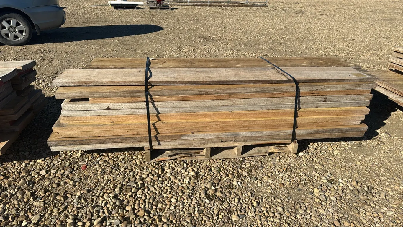 Lift of LVL Beams, Marked B (P10-R7-W-S172)