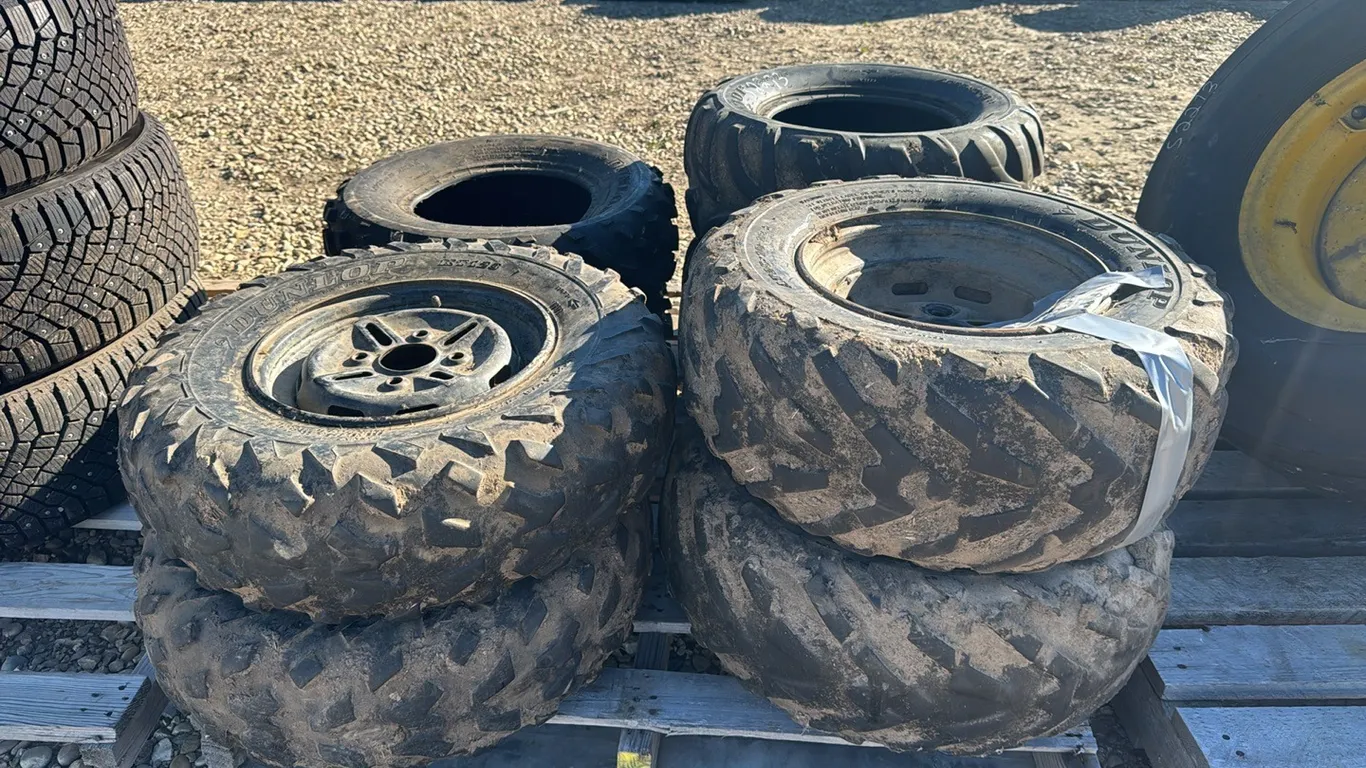 Assortment of Quad Tires & Rims off Yamaha Quad (P10-R10-W-S2273)