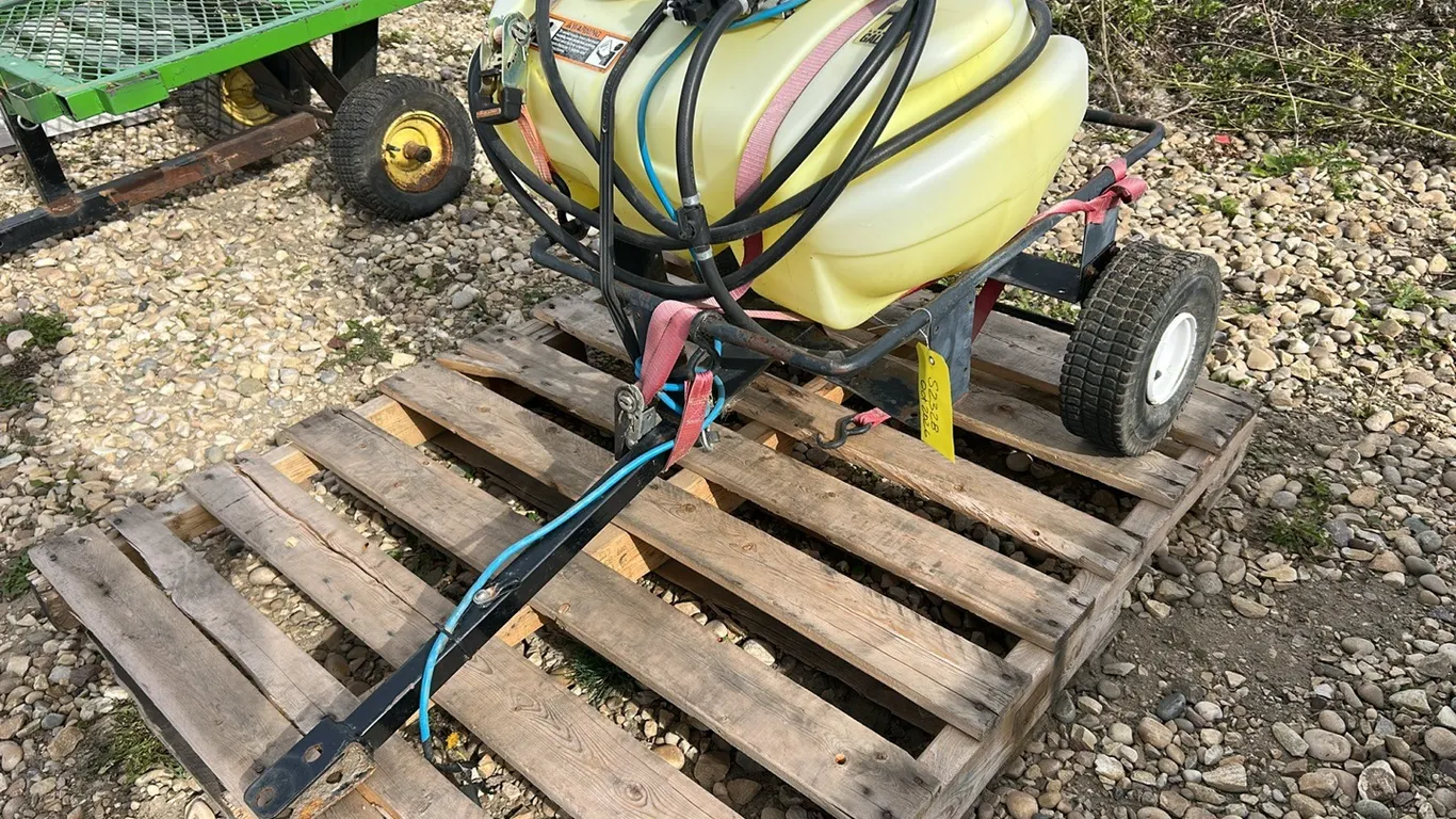 15 Gallon ATV Sprayer (P10-R1-S2328)