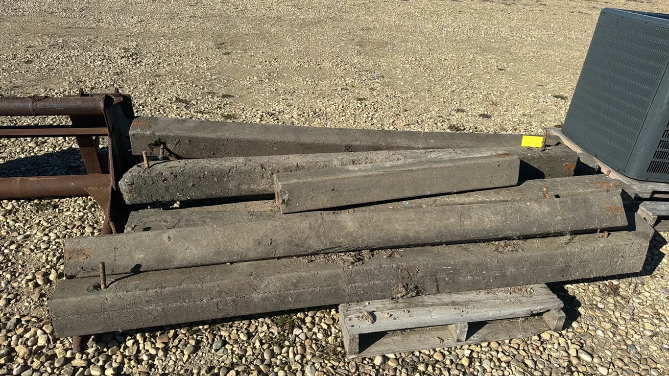 Parking Curbs (P10-R7-W-S2328)