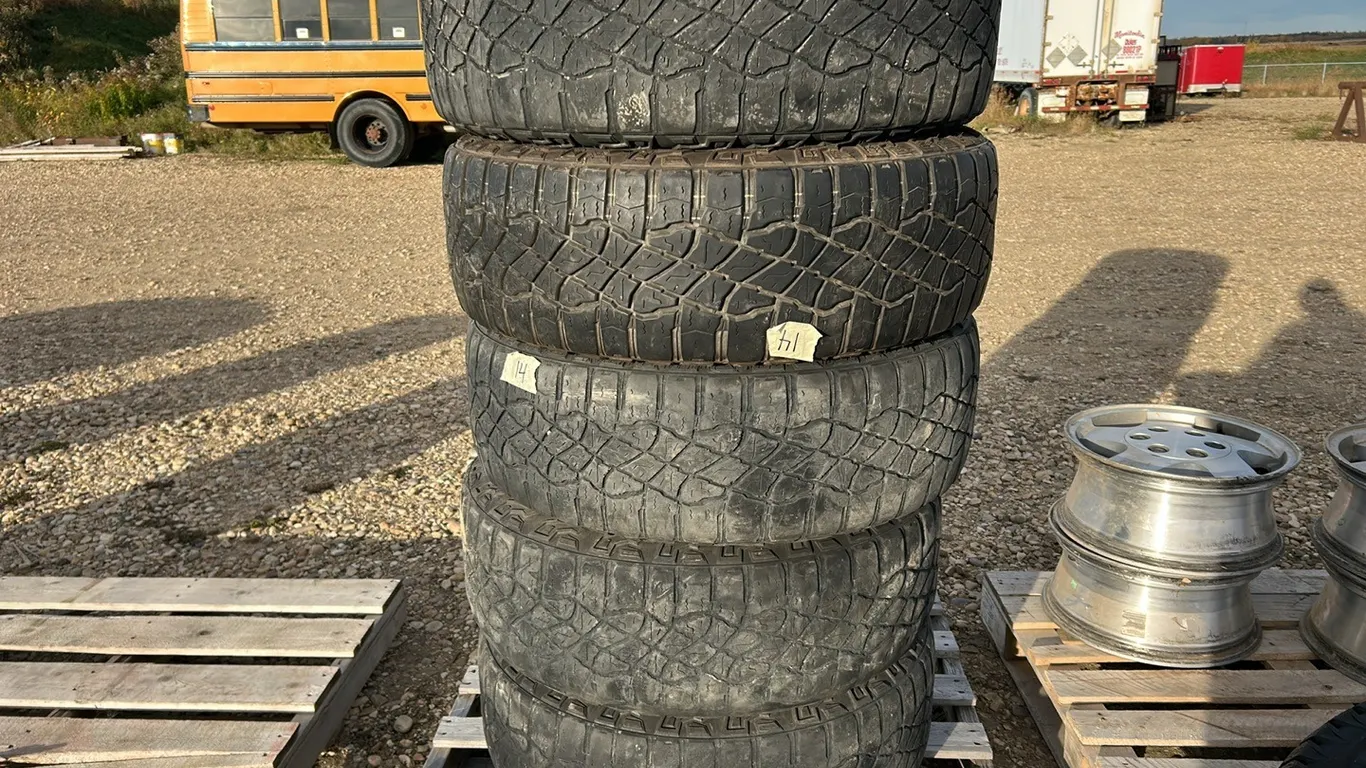 5 LT 265/60 R20 Good Year Wrangler Tires, 4 on Dodge Ram Rims w/ Sensors-5 Bolt Pattern, 1 Tire New Not on Rim (P10-R10-W-S376)