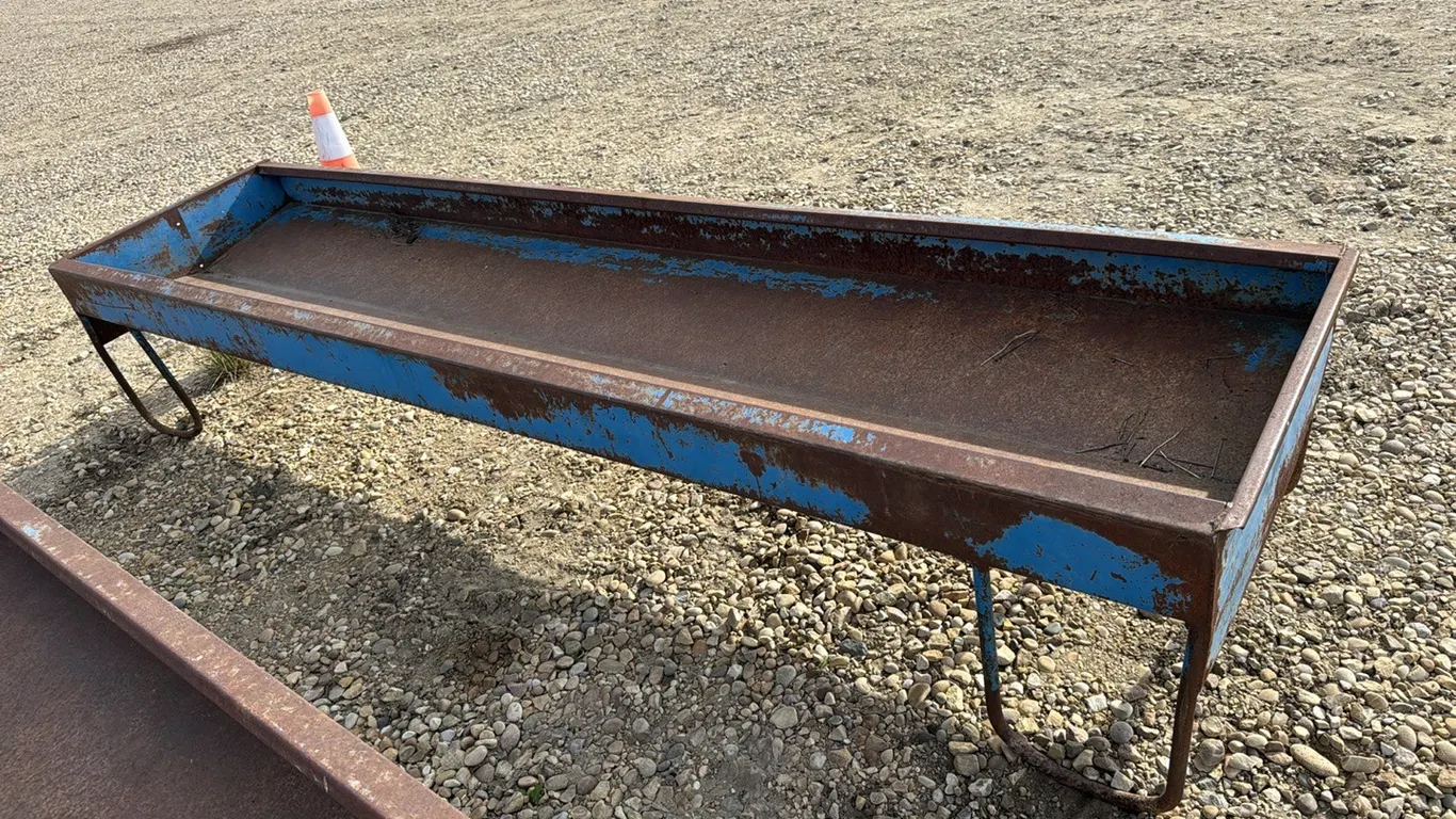 Feeder, Steel Trough Bunk 10', Marked 157 (P10-R5-E-S11)